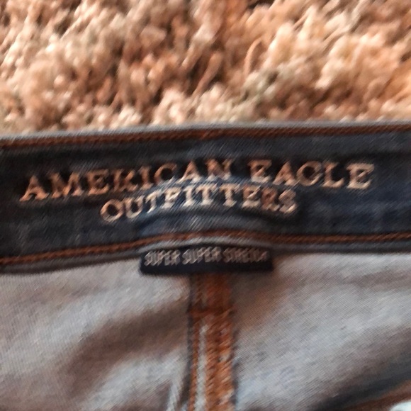 American Eagle Jeggings (Ripped - Picture 3 of 5